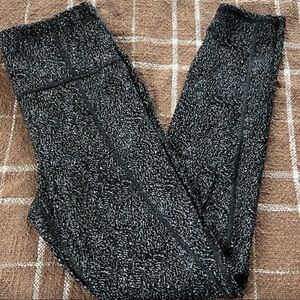 Athleta Black and White Lightning Static Tights